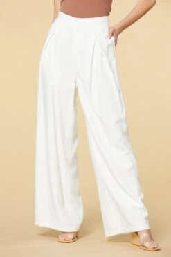 Bright Whites Big City Pants