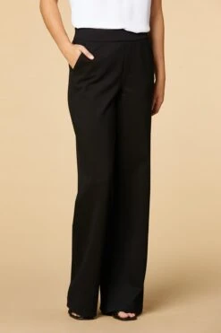 Make It A Stretch Pants-short