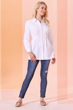 Something Subtle Distressed Jeans -Versona Shop 44659756 2