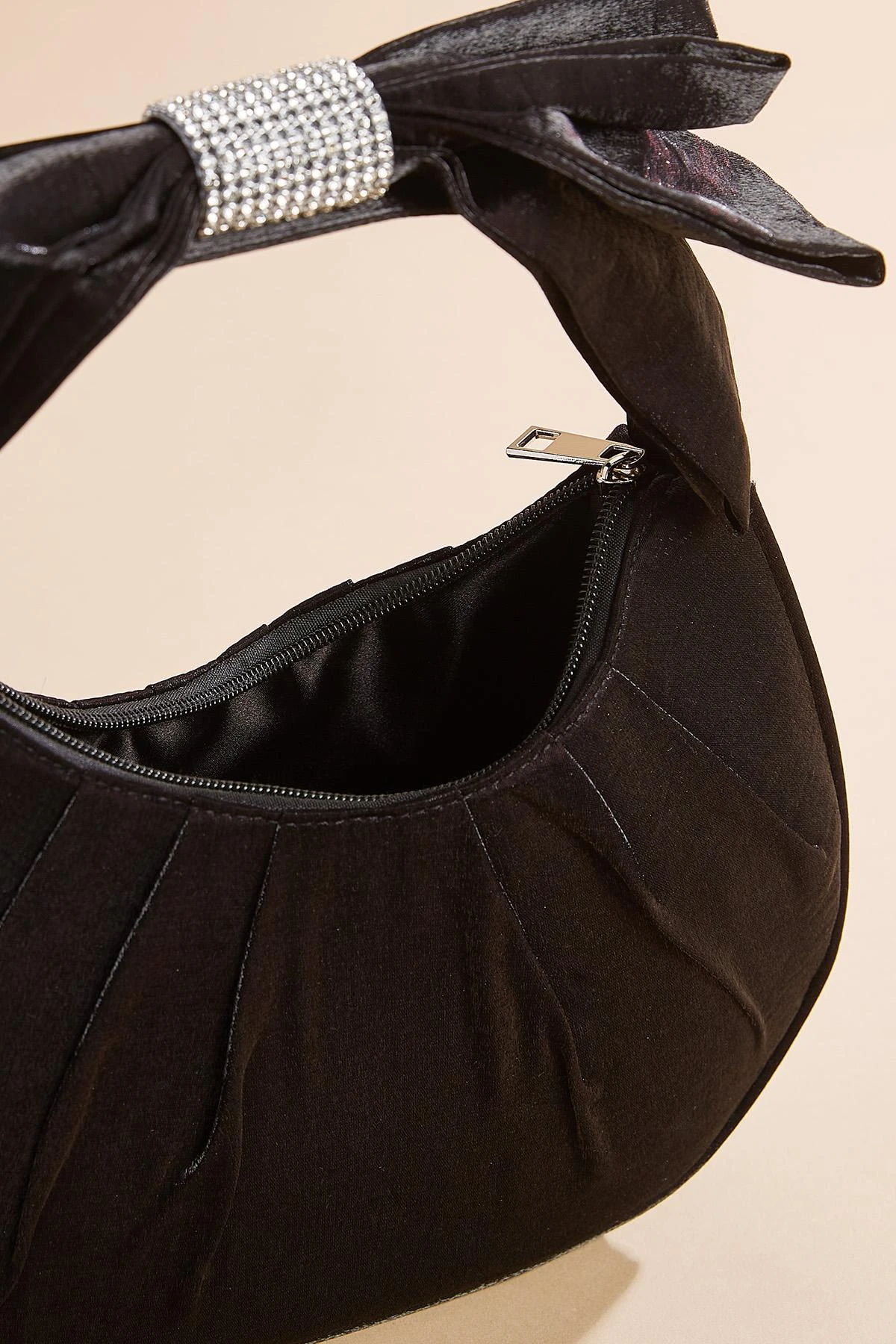 Just Bow With It Bag 4 Just Bow With It Bag - Image 2