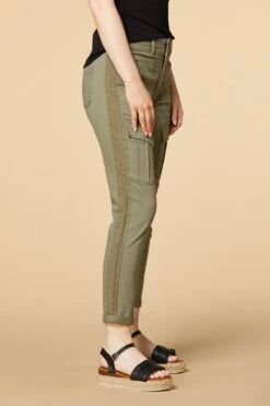 Going For A Trim Jeans -Versona Shop 45311148 2