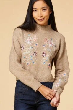 Cozy Carnations Sweater -Versona Shop 45374677 2