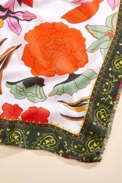 Detail Oriented Scarf -Versona Shop 45446609 2